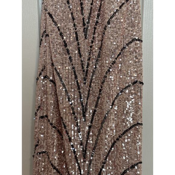 Michael Costello x Revolve Coreen Gown XS – Champagne Sequin Maxi - Picture 5 of 11